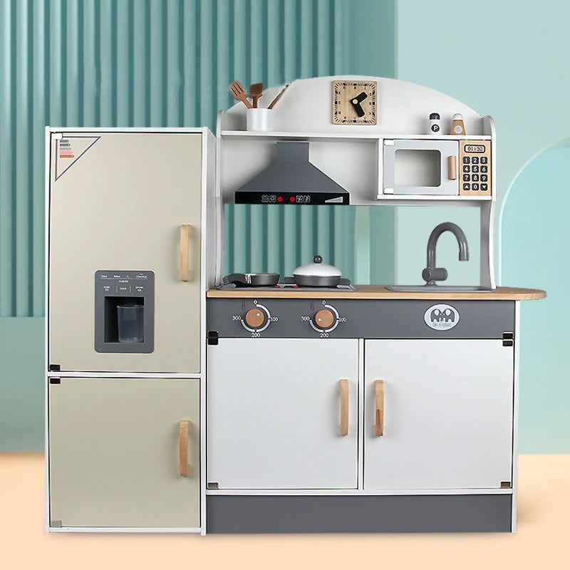 Montessori Toddlers Kitchen | model B PEAS DUKE